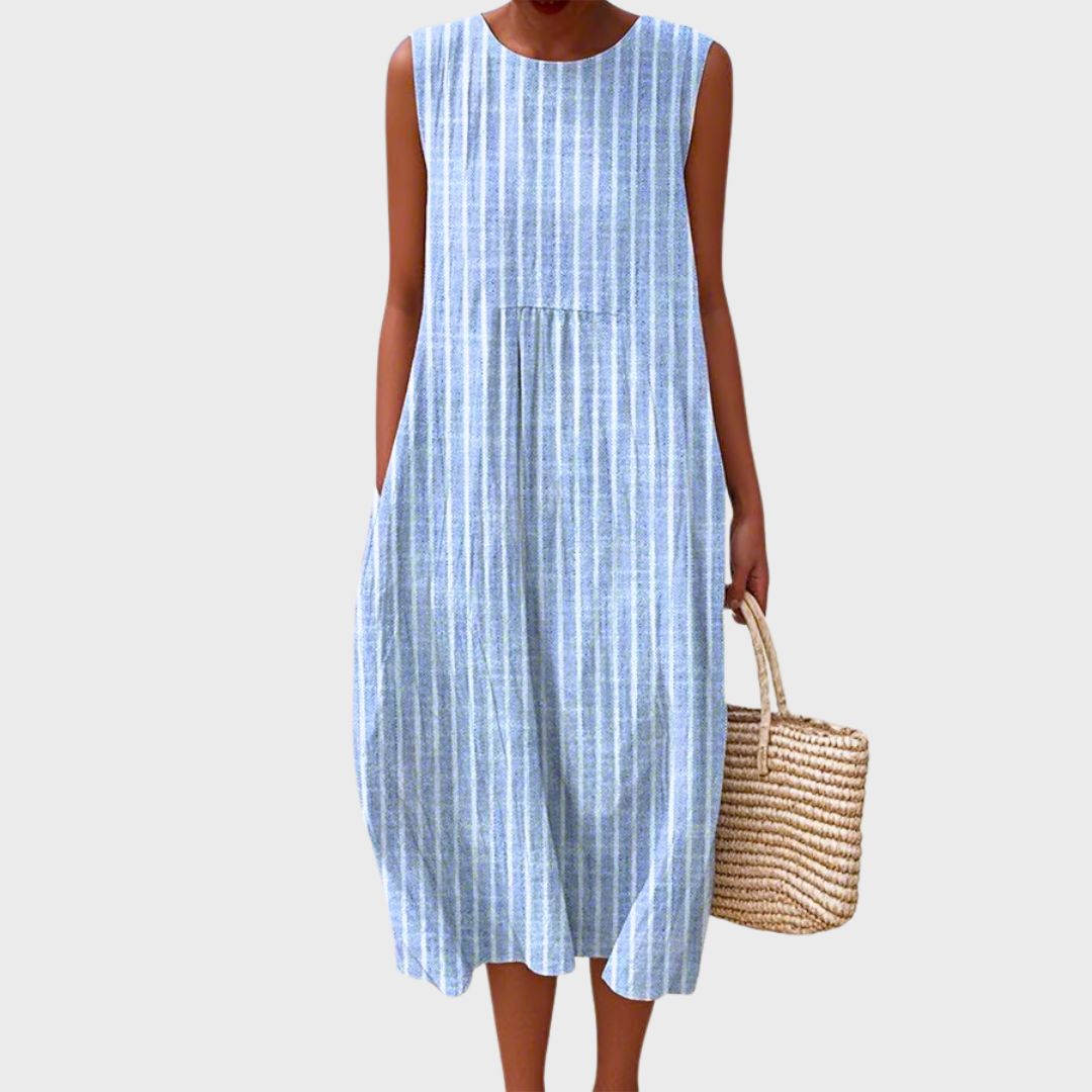 Isla | Summer Dress in a Relaxed Check Pattern
