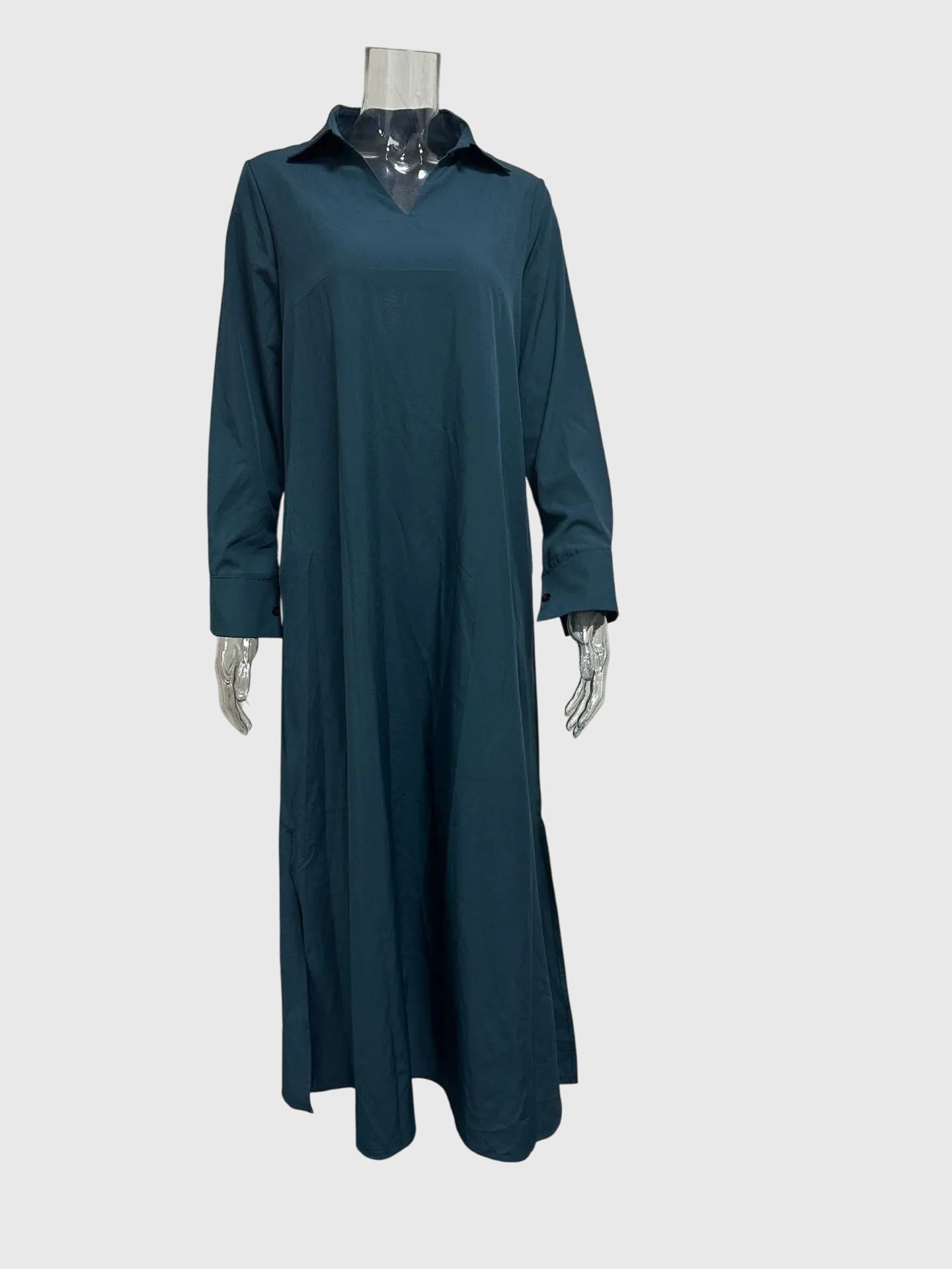 "Elena" | Elegant dress made of soft velvet.
