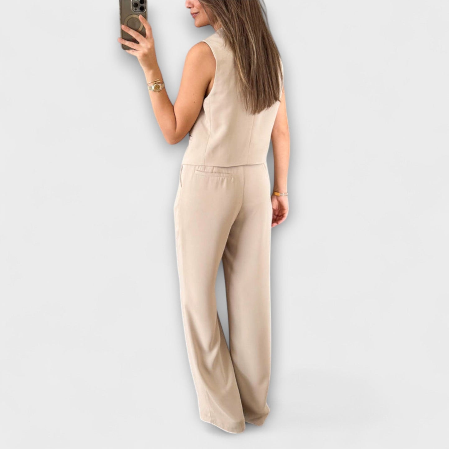 Valena – Set with a Vest in Urban Sandton