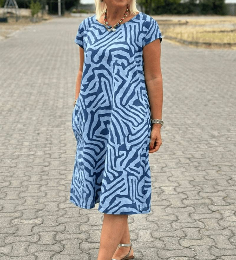 Nelia™ - Summer Dress with Round Neckline and Beautiful Print