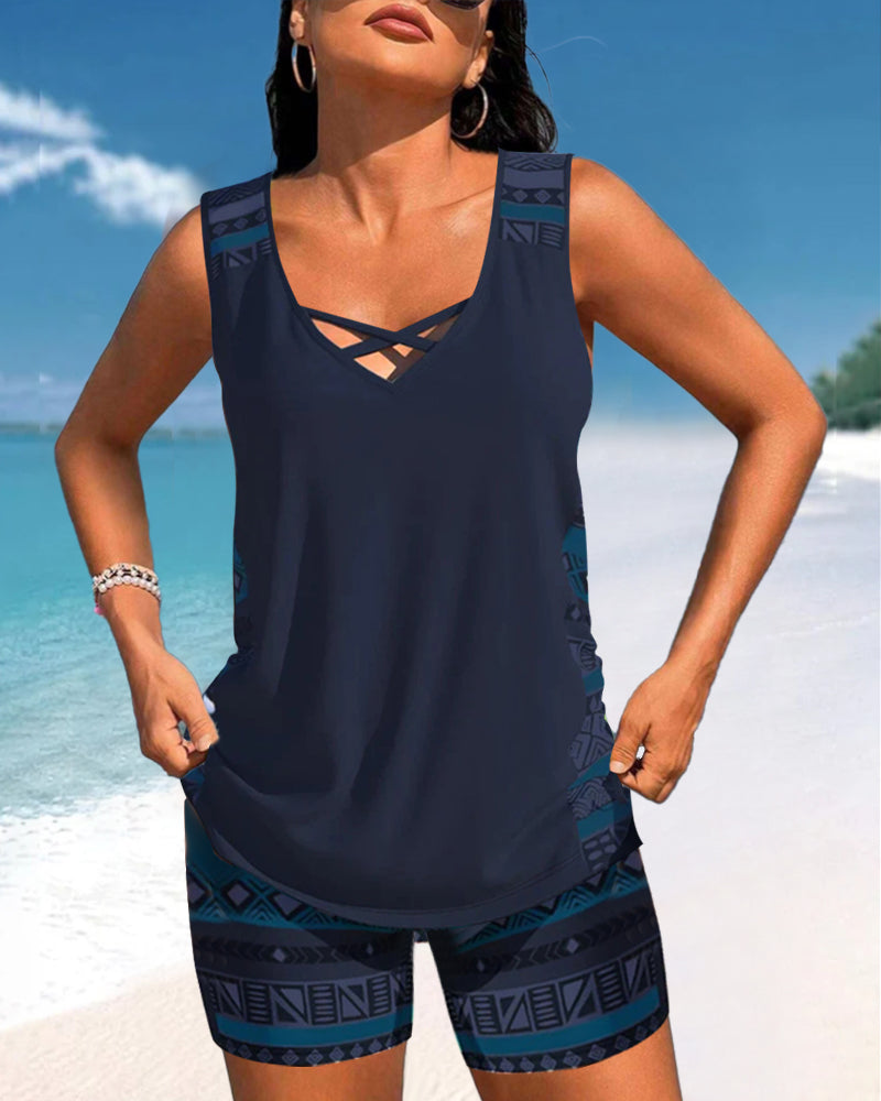 Soline | Tankini with Geometric Print and V-Neck Exposure