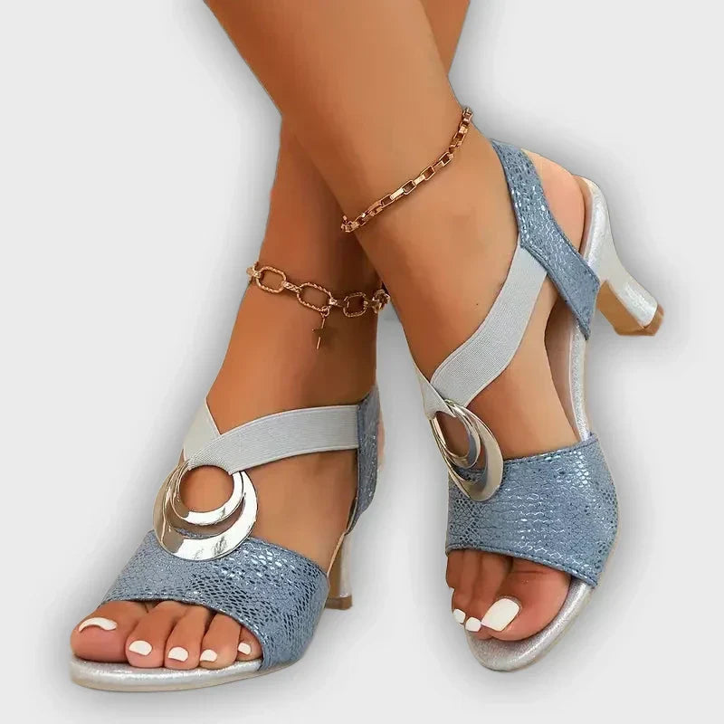 Elegant Rimchan Shoes with a Designed Buckle