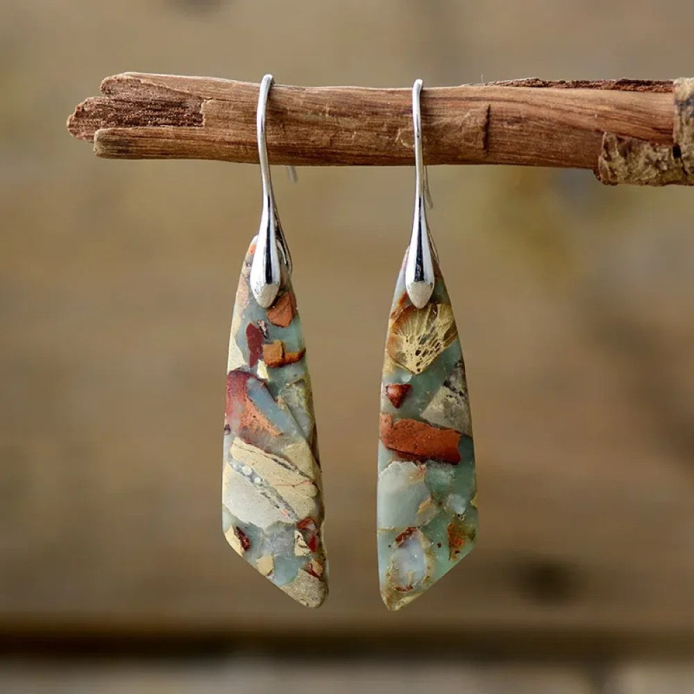 Luxury Retro Earrings Adorned with Shimmering Stones