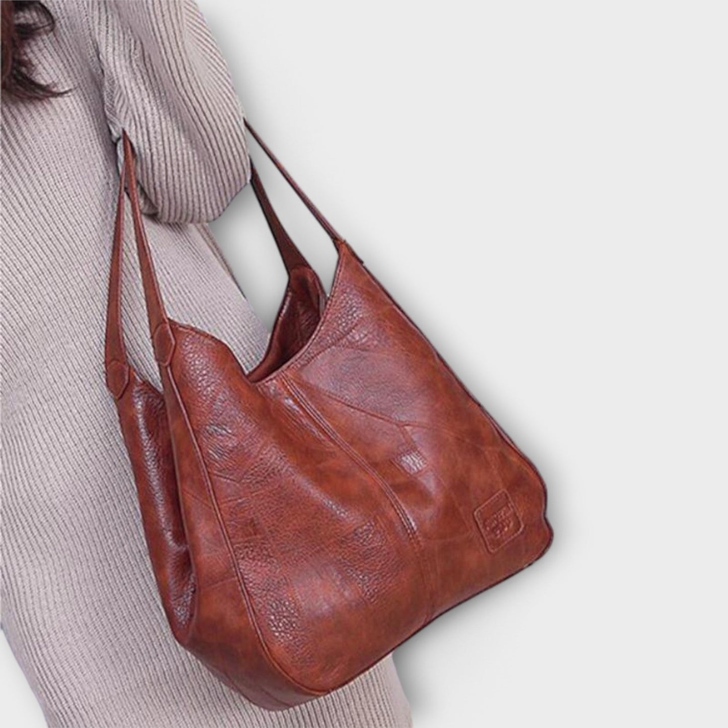 Elora Vintage Leather Bag - An Elegant and Convenient Bag for Everyday Use