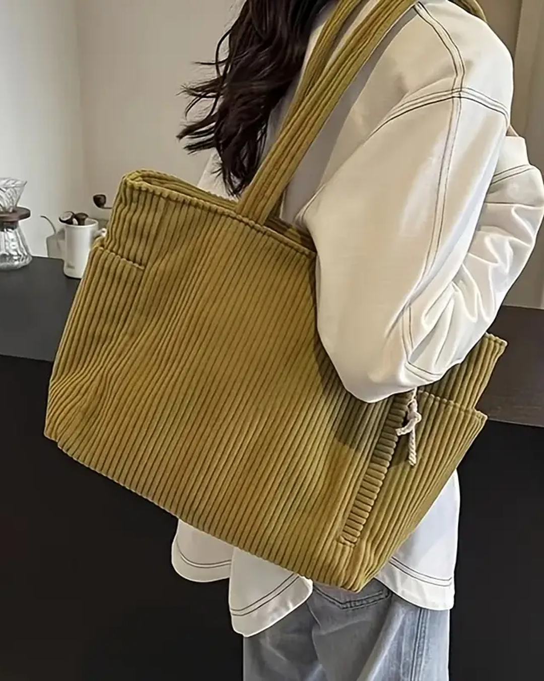 Tilda – Carry Bag with Thread Details