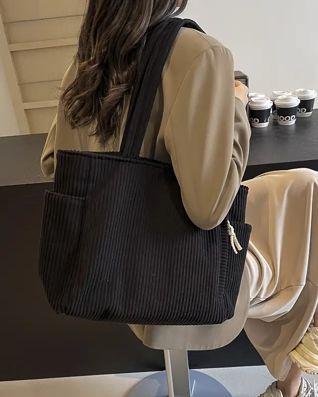 Tilda – Carry Bag with Thread Details