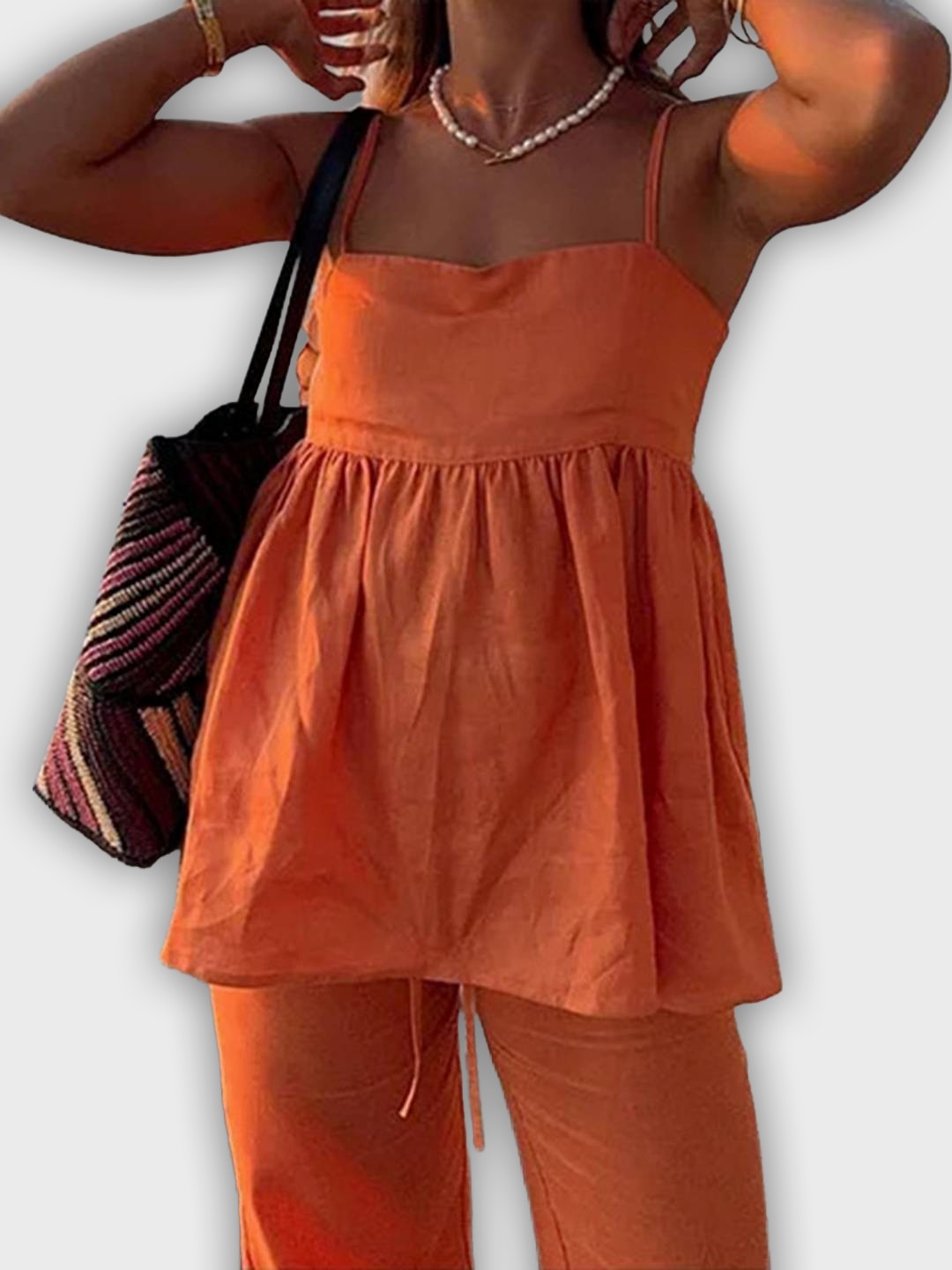 Two-Piece Summer Set with Top and Wide Pants - Elegant and Relaxed Look