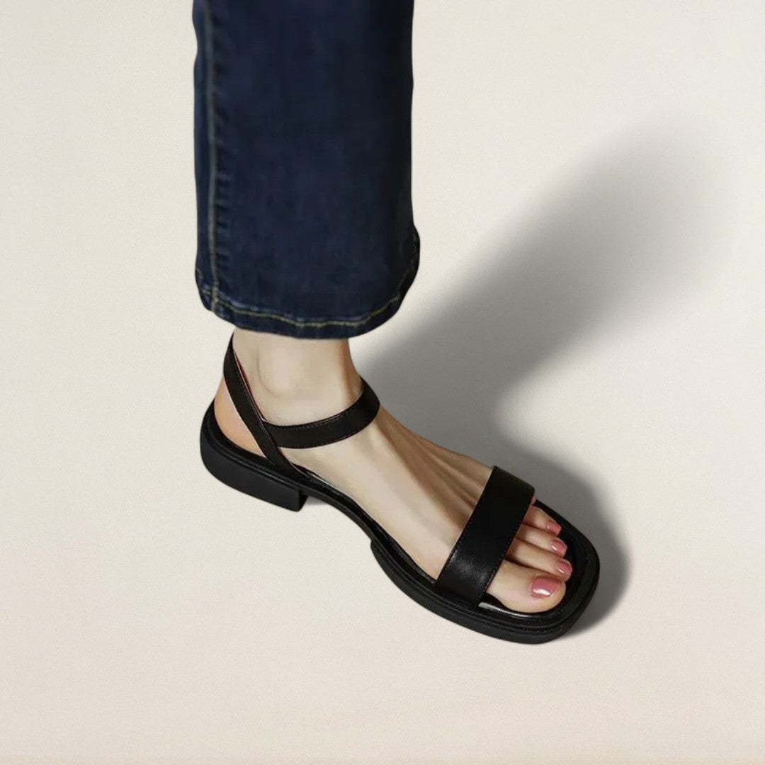 Stylish and Comfortable Sandals with Orthopedic Comfort