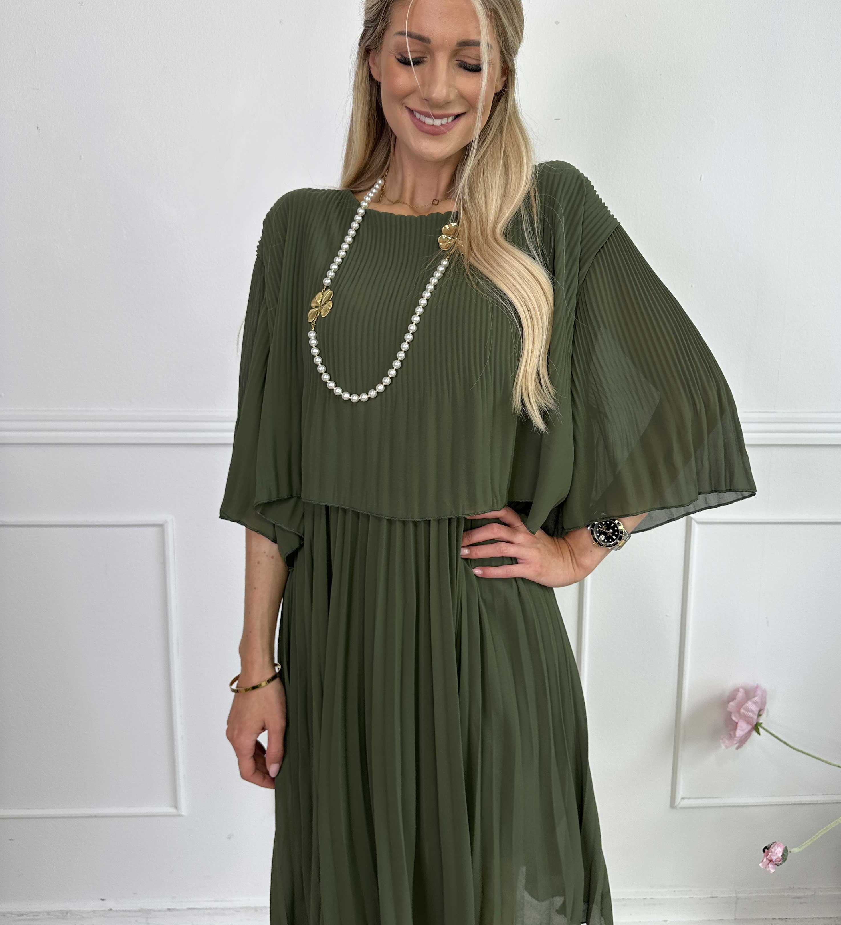 Kristina - Sweet Inflatable Dress with a Rafia Layer