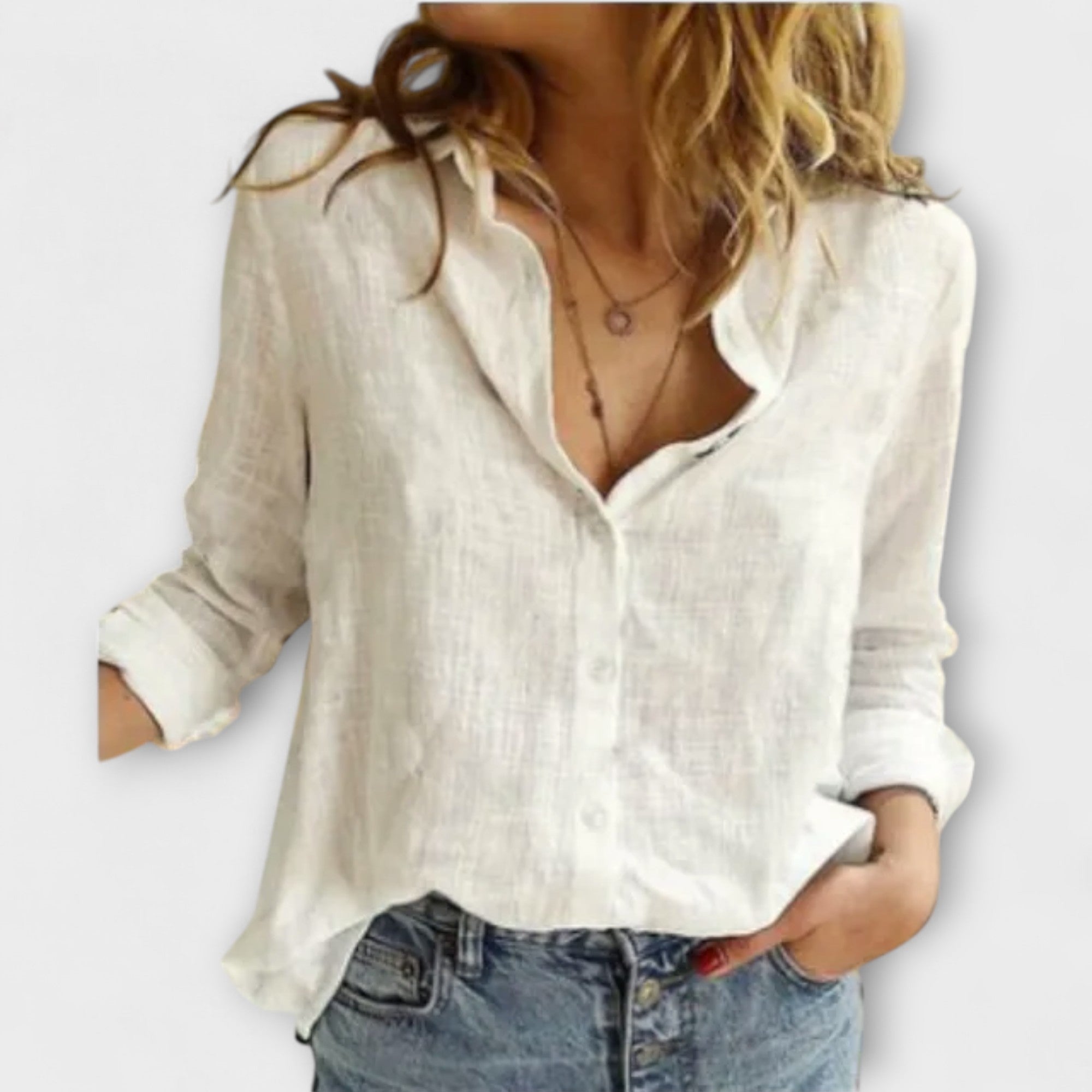 Elegant Women's Shirt with Luxury Collar