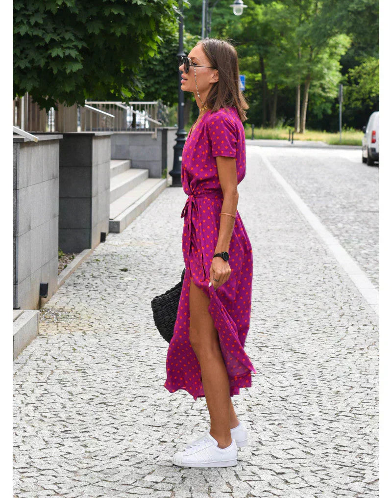 Susan - Elegant Dress with V-Neck