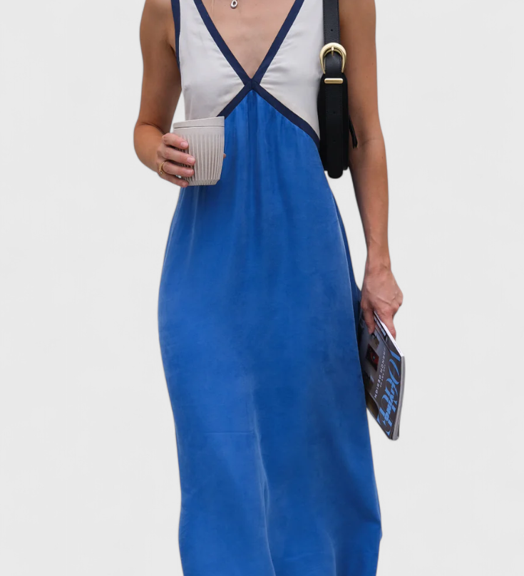 Boho Summer Dress with V-Neck