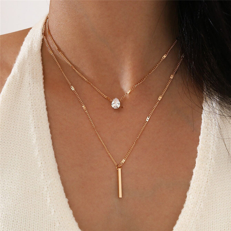 Vintage Collar Jewelry Set with Gold Pendants