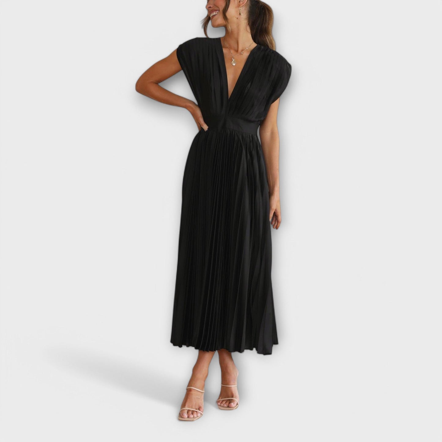 Maria Dress with V-Neck Design and Pleats