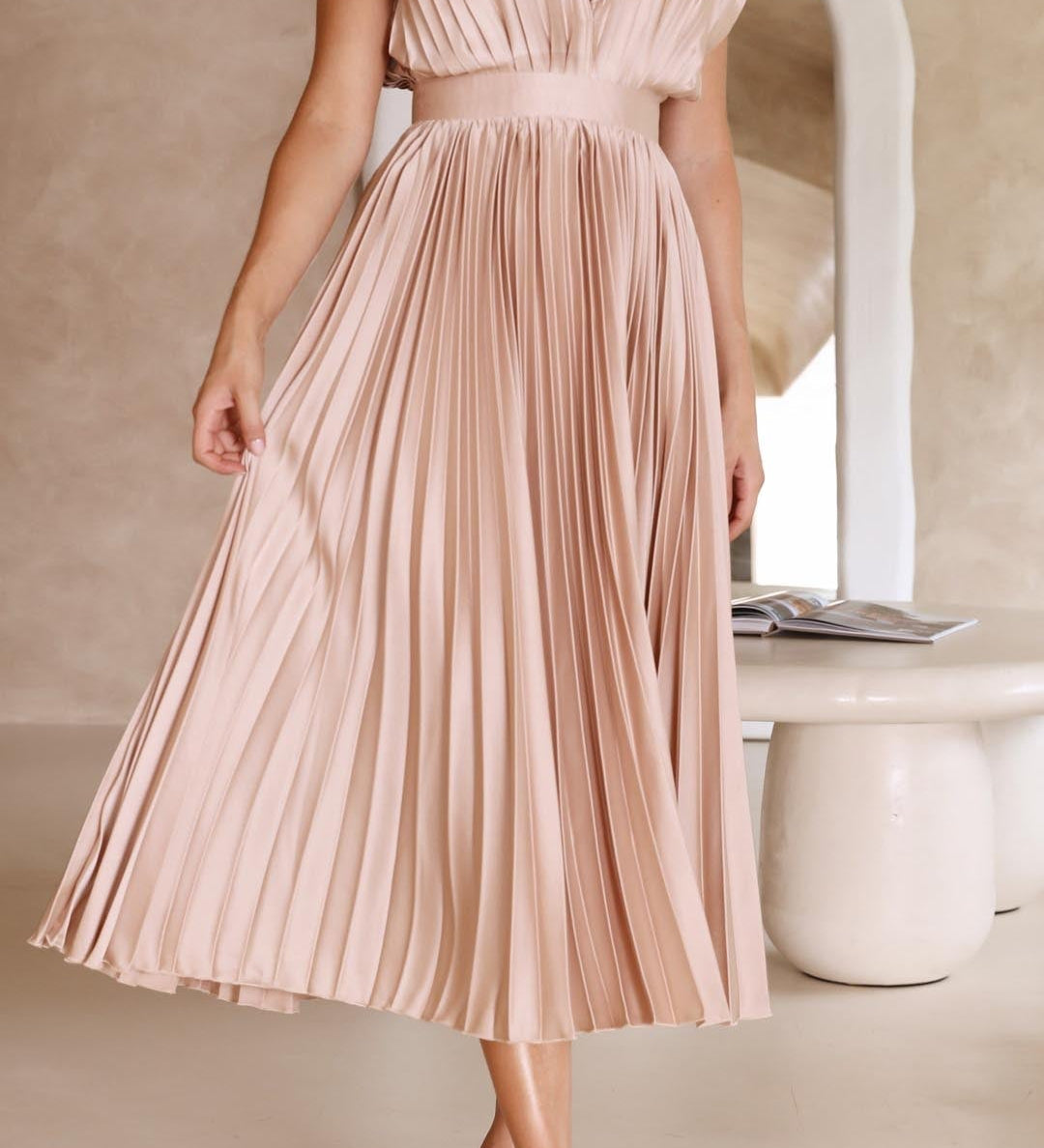 Alexis - Elegant Pleated Dress