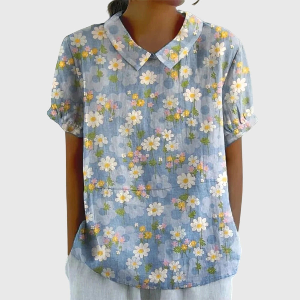 "Clara" | Elegant T-shirt with 3D Print.