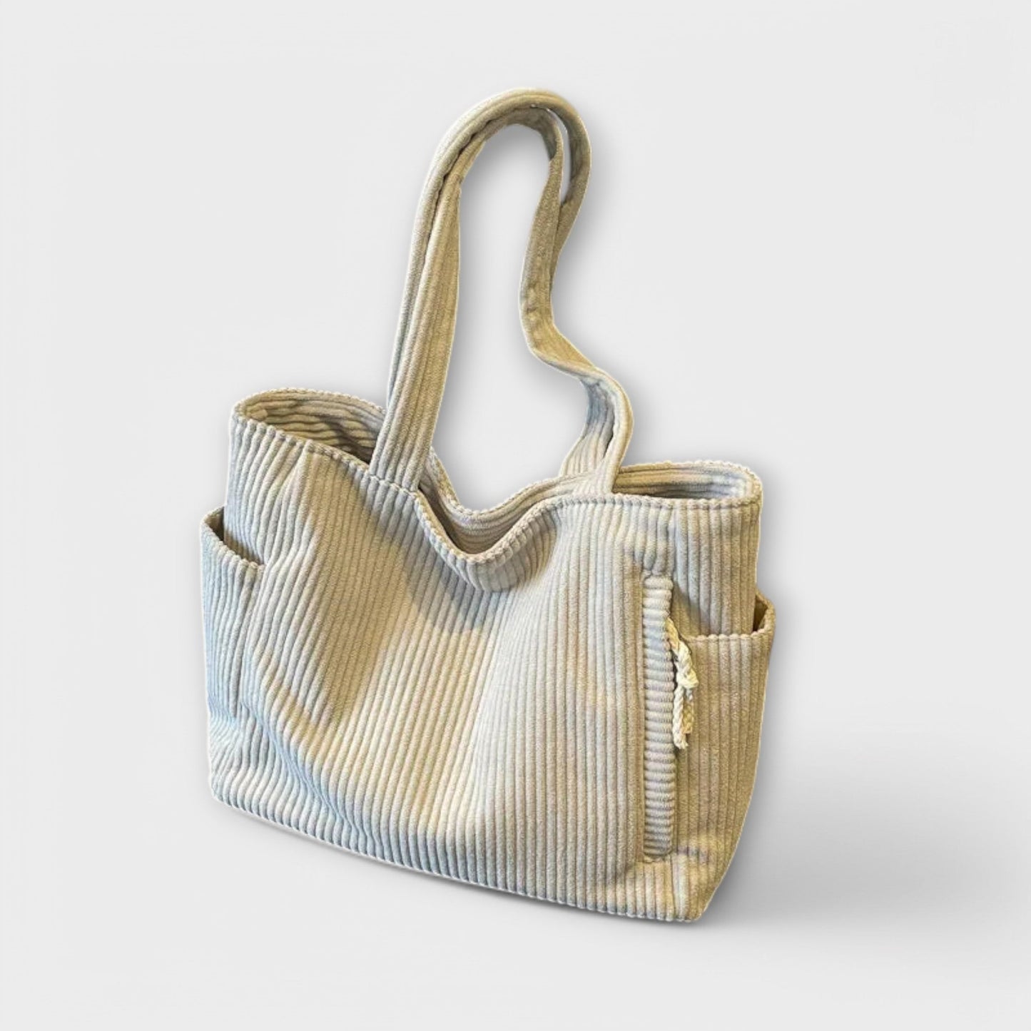 Laura Side Bag - A Stylish and Convenient Bag for Every Day