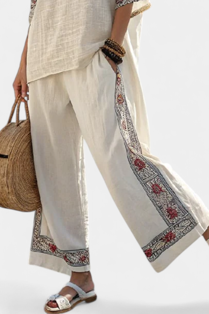 Faith - Ethnic Set Made of Linen and Bamboo with Stripes and Wide Cut