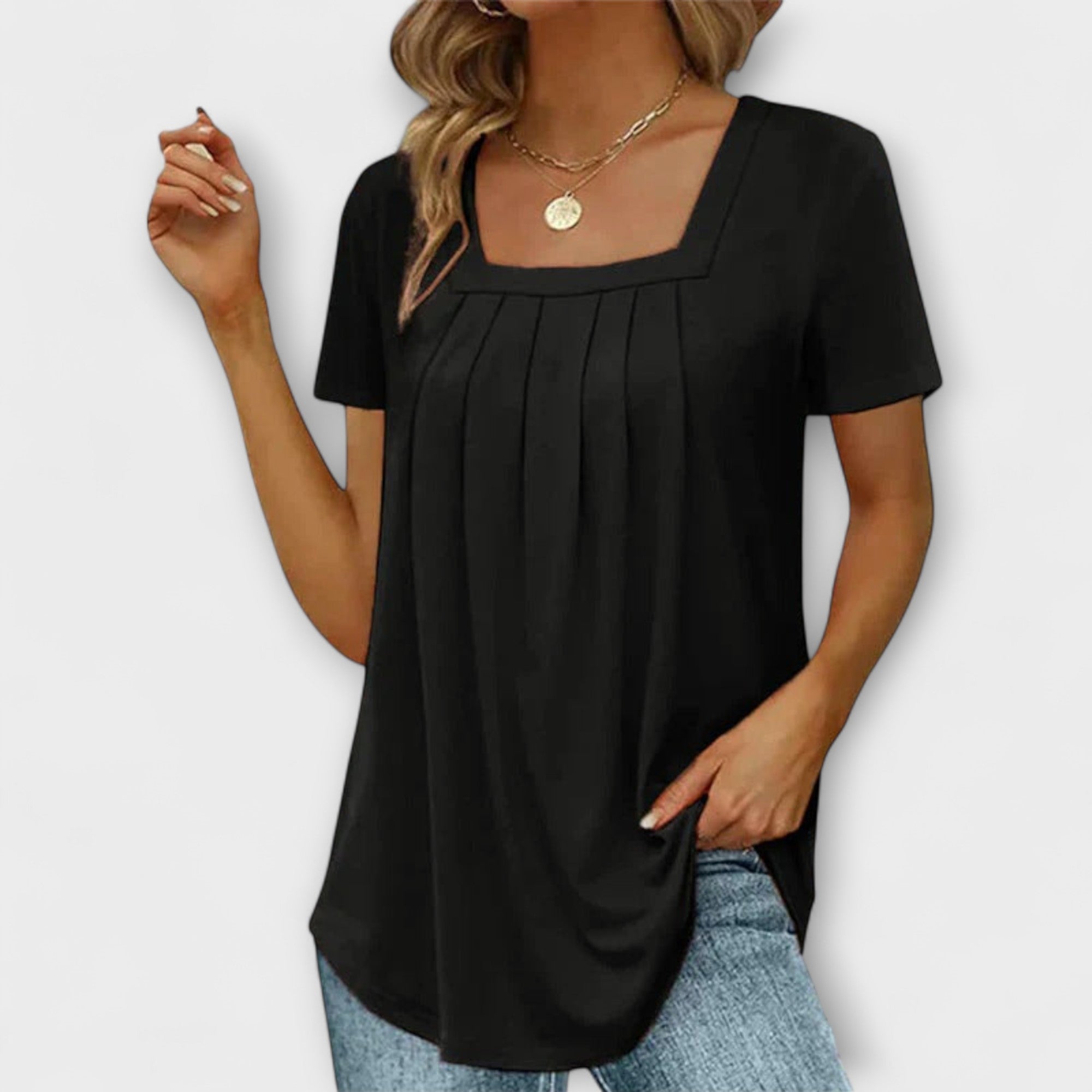 Women's Airy Summer Shirt – Elegant and Refreshing