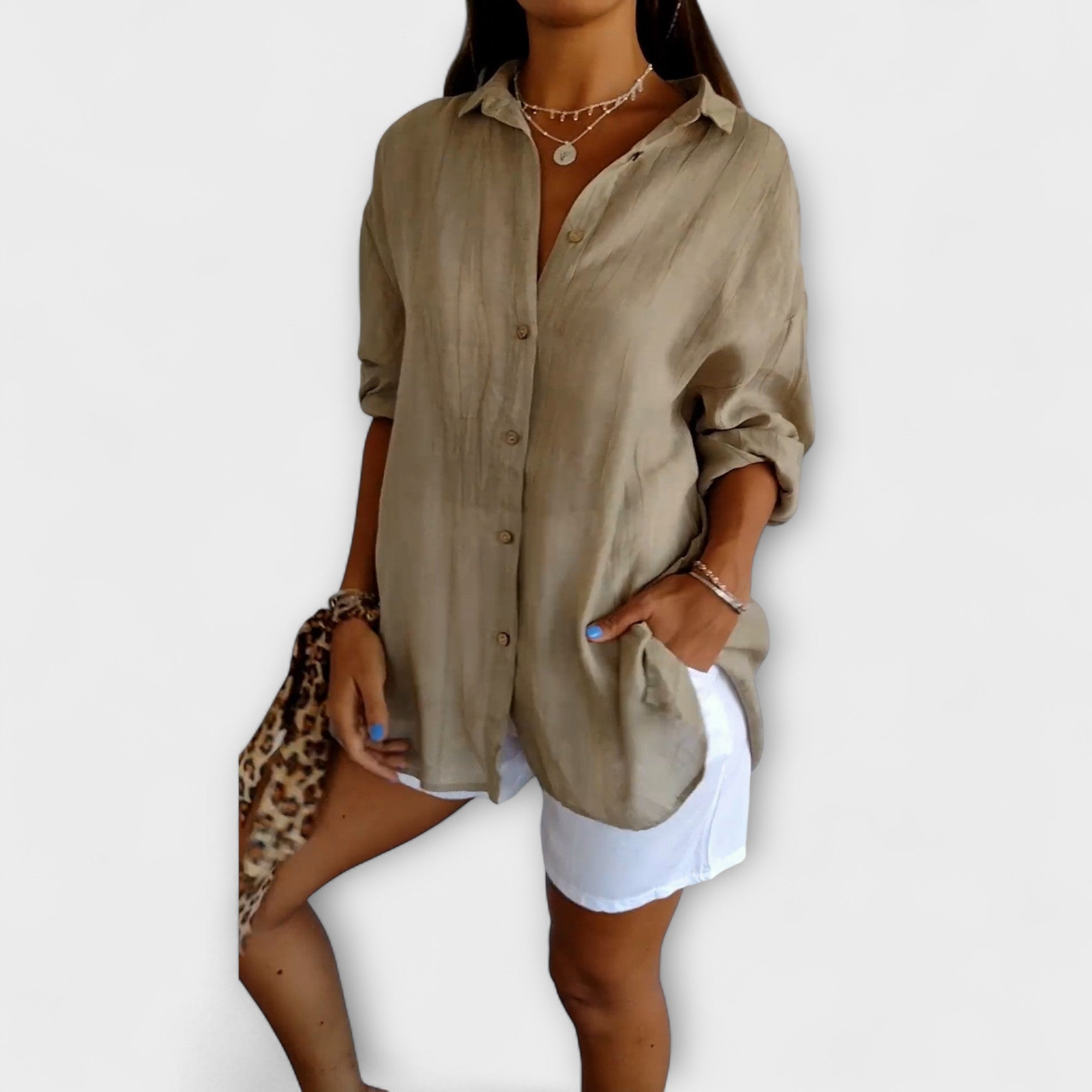 Elegant Saskia Blouse with Pleats for Women