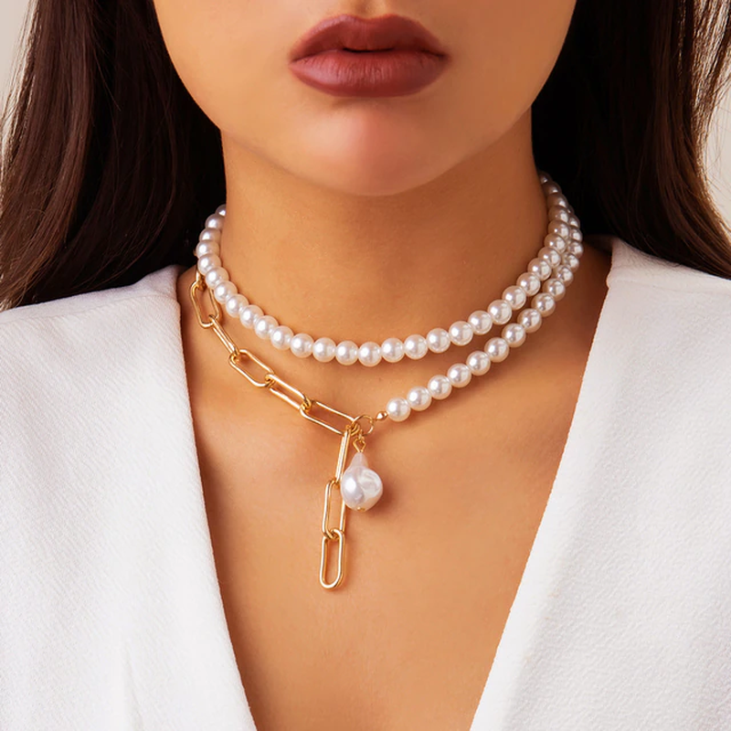 Elegant Multi-Layer Vintage Pearl Necklace