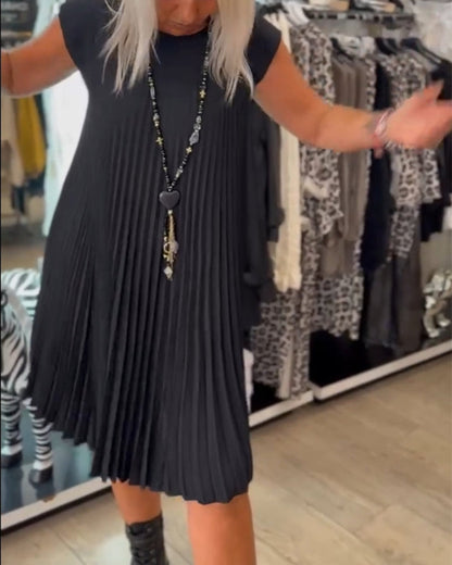 Clara | Pleated and Simple Summer Dress.