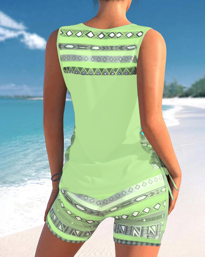 Soline | Tankini with Geometric Print and V-Neck Exposure