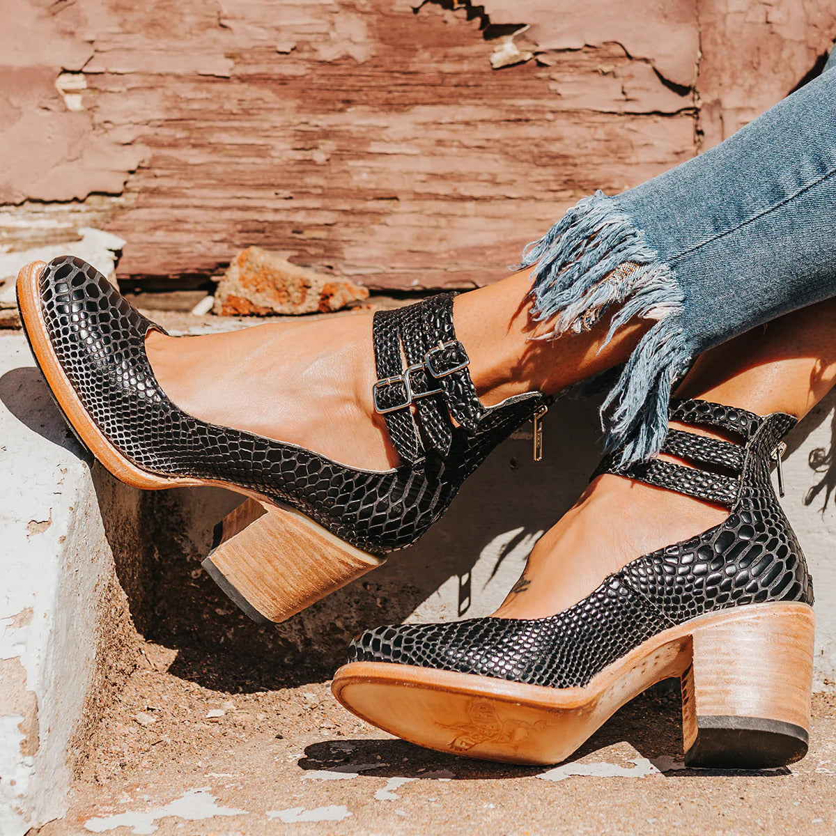 Ginbra™ | Pump Shoes with Multiple Straps and Thick Sole