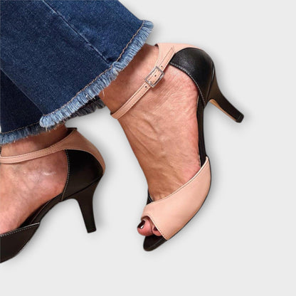 Nuarla™ | Elegant Decollete with Strap