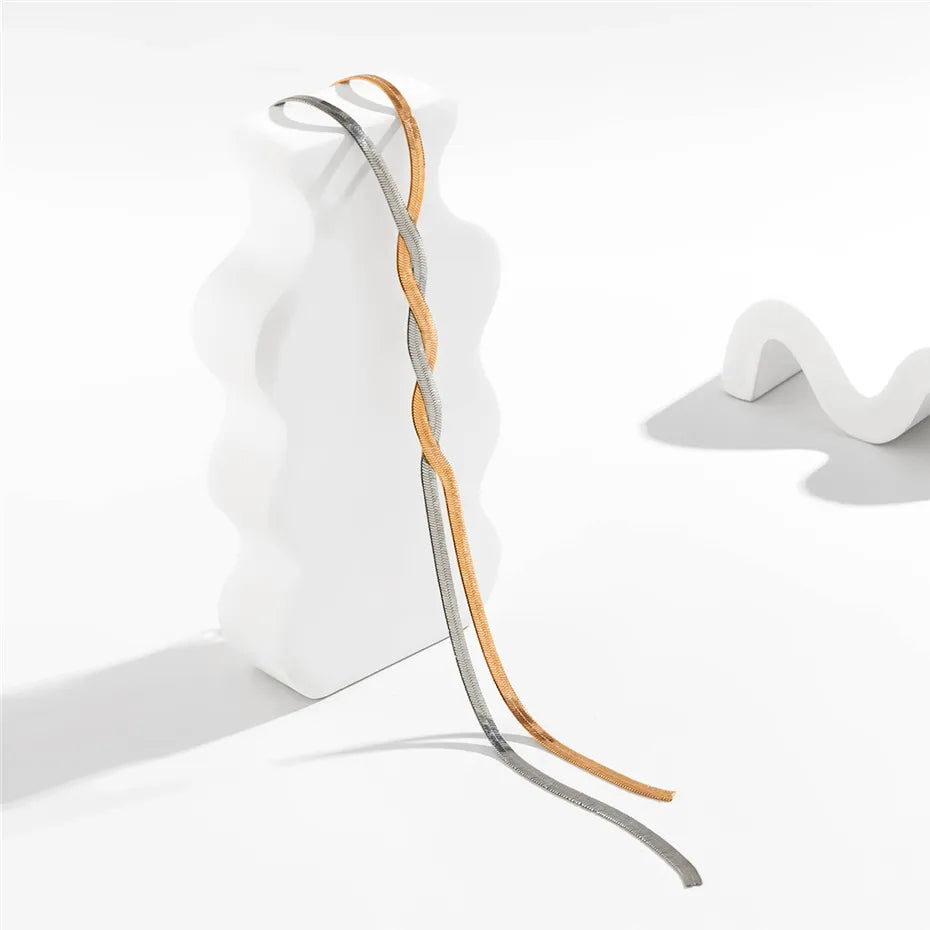 Adjustable Snake Chain in Elegant Design