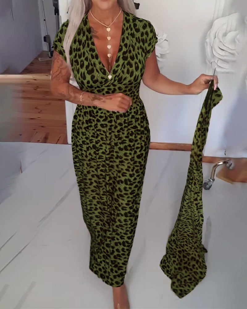 Yasbela | Elegant Maxi Dress with Leopard Print