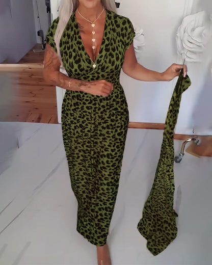 Yasbela | Elegant Maxi Dress with Leopard Print