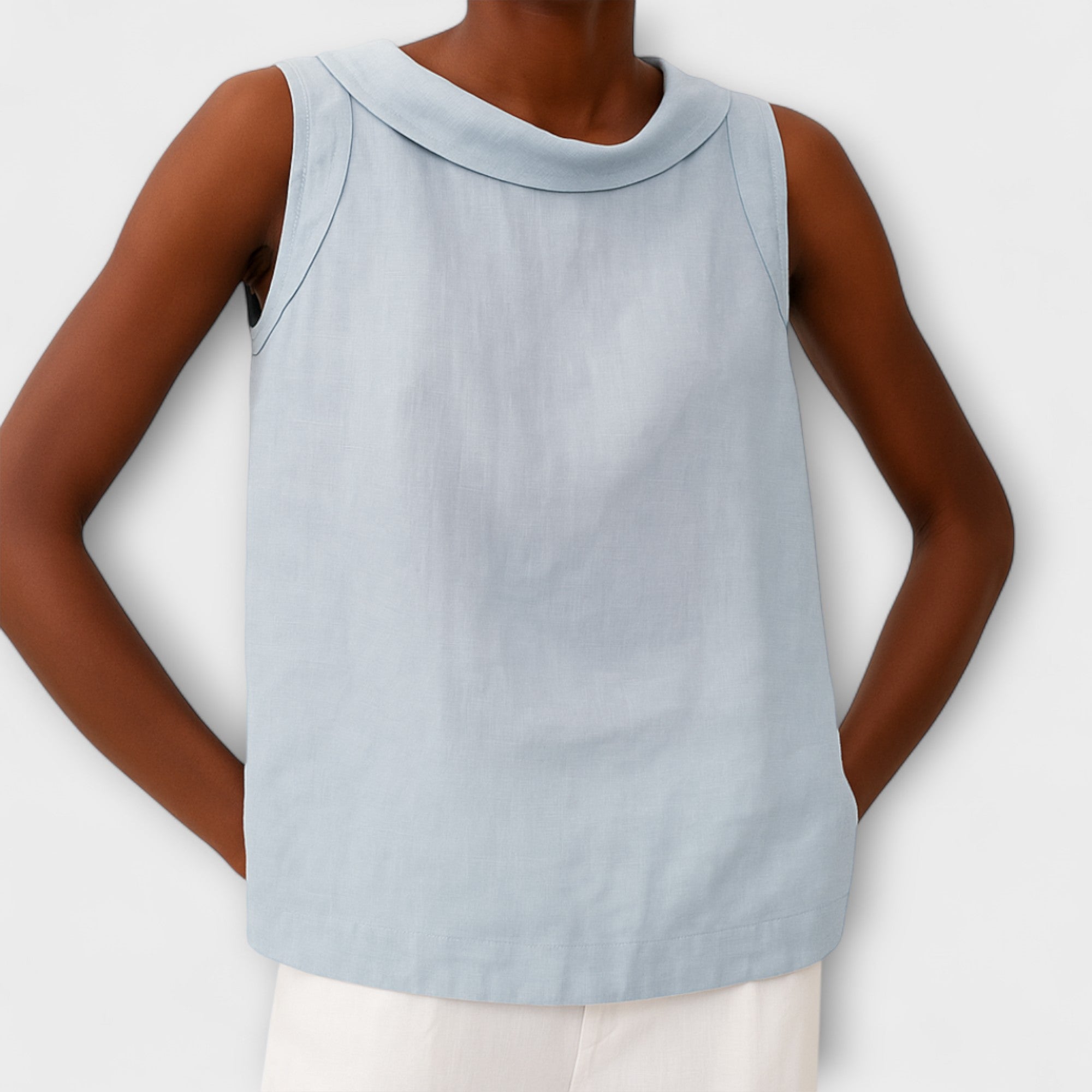 Elegant Summer Top Without Sleeves - Brianna