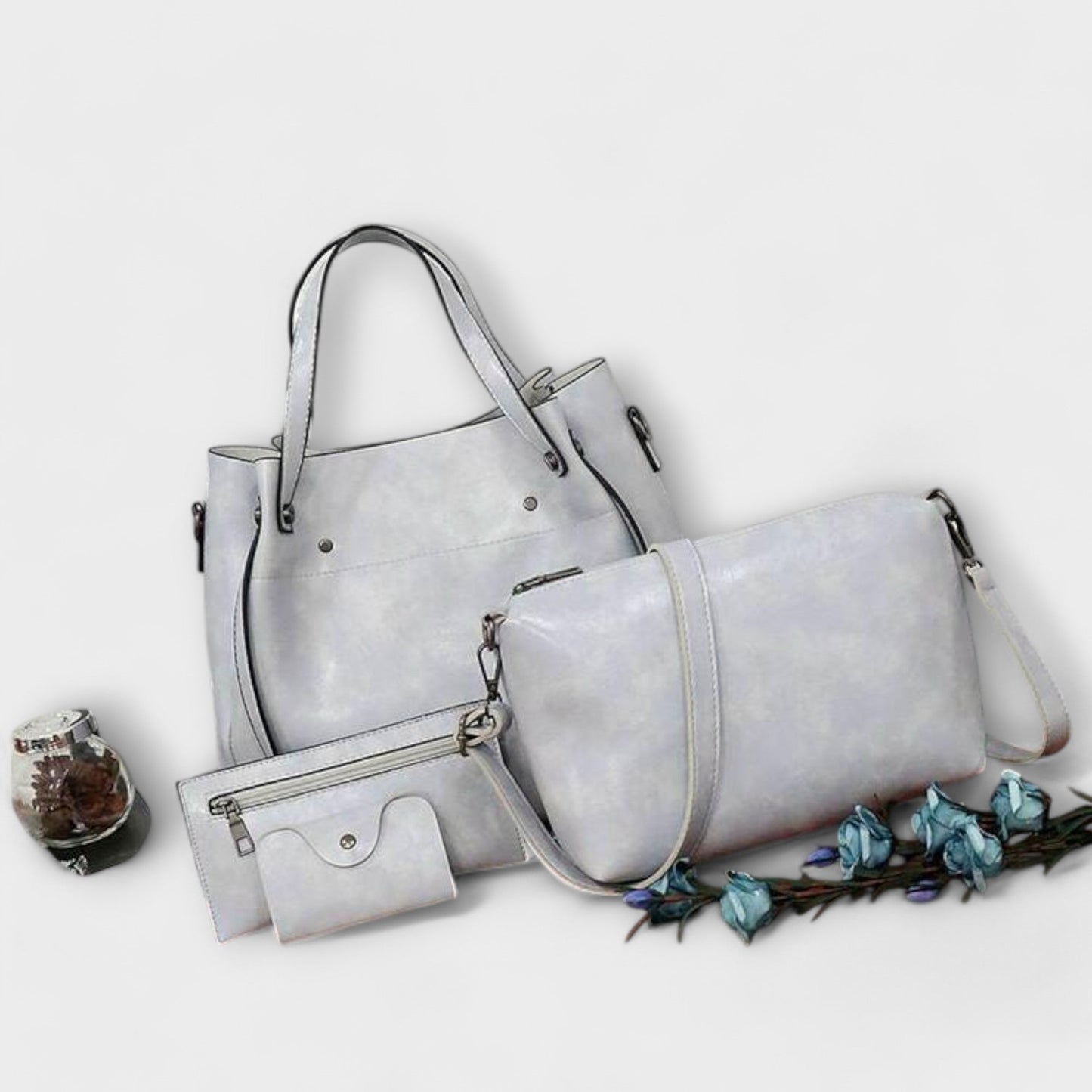 Laura's 4-Piece Vintage Bag Set