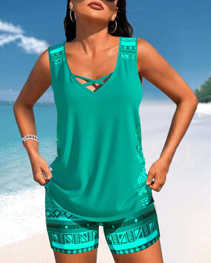 Soline | Tankini with Geometric Print and V-Neck Exposure