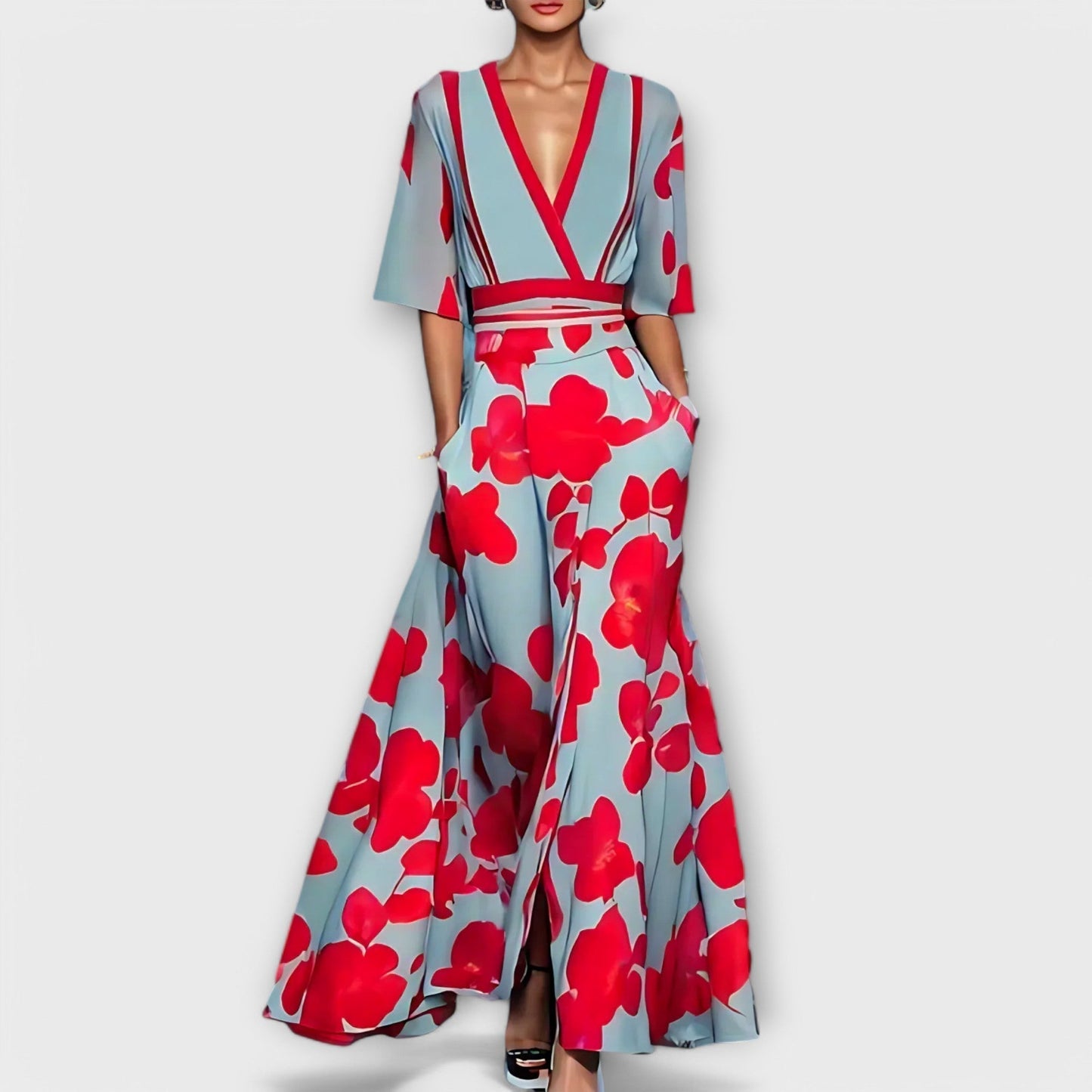 Eliz Dress with Elegant Sleeves in Floral Design