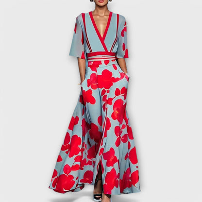 Eliz Dress with Elegant Sleeves in Floral Design
