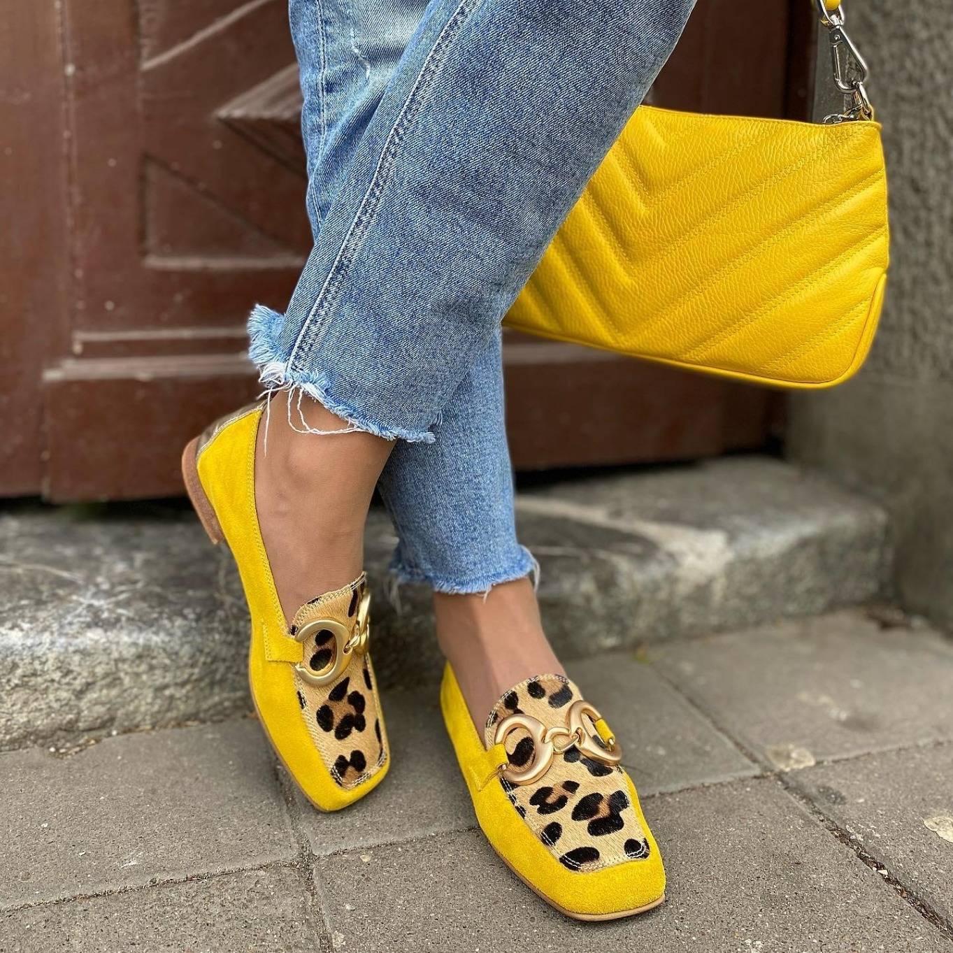 Sonia Sneakers with Animal Print and Decorative Clip