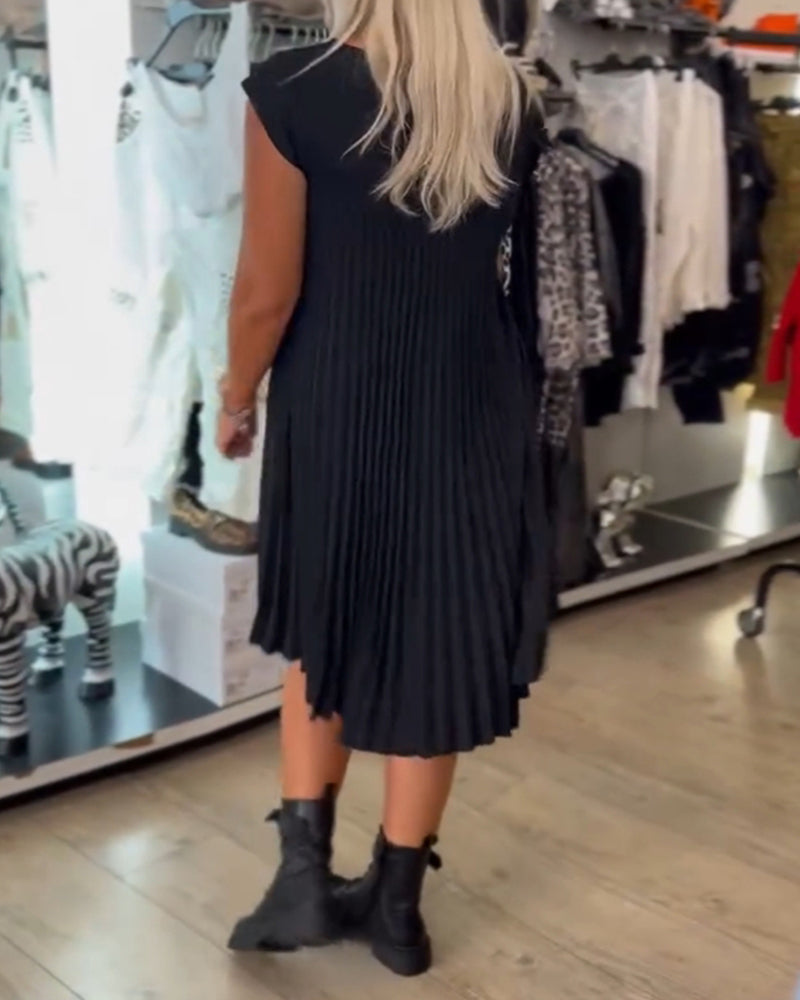 Clara | Pleated and Simple Summer Dress.