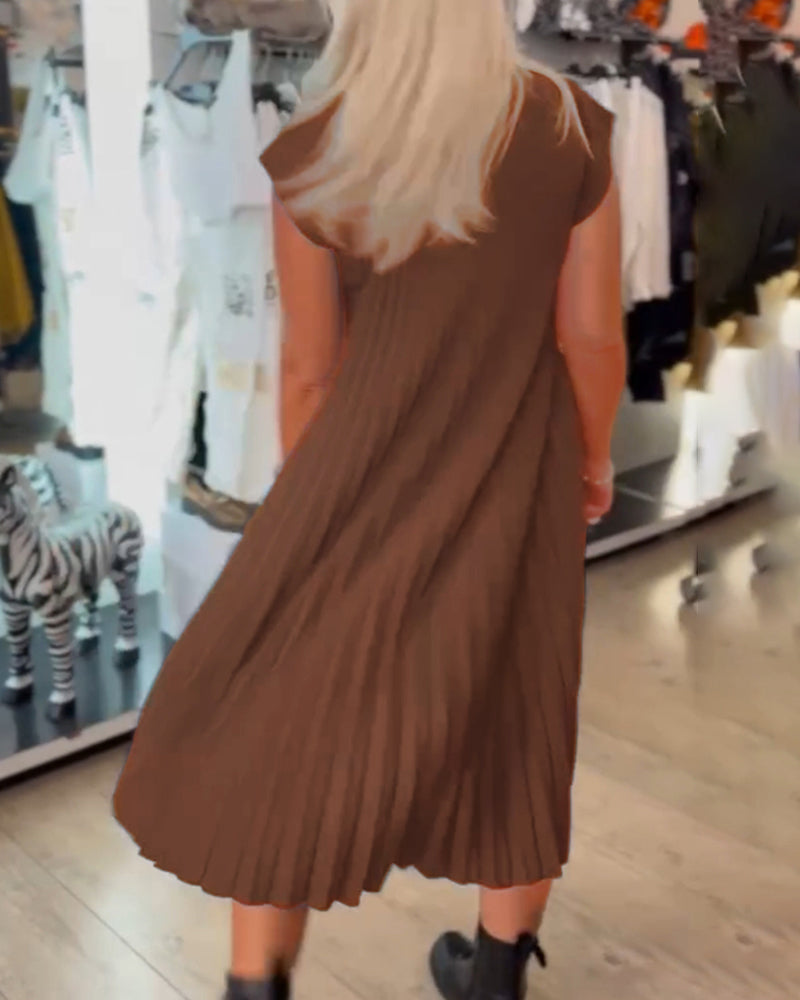 Clara | Pleated and Simple Summer Dress.