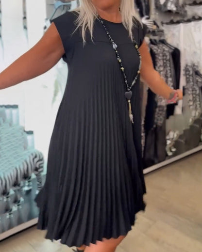 Clara | Pleated and Simple Summer Dress.