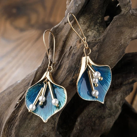 Antique Blue Lotus Silver Earrings in Luxurious Design