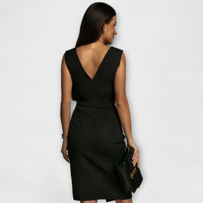 Daisy Dress with V-Neck and High Slit