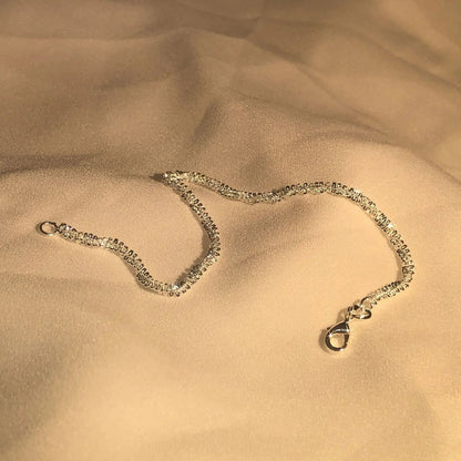 Elegant Sparkling Bracelet with Luxury Display
