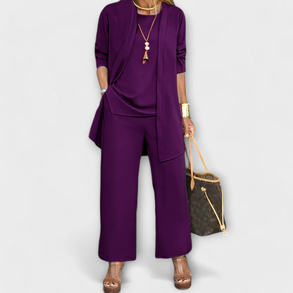 Laura – Three-Piece Set with Soft Sweater