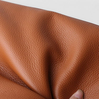 Pera - Elegant and Timeless Shoulder Bag