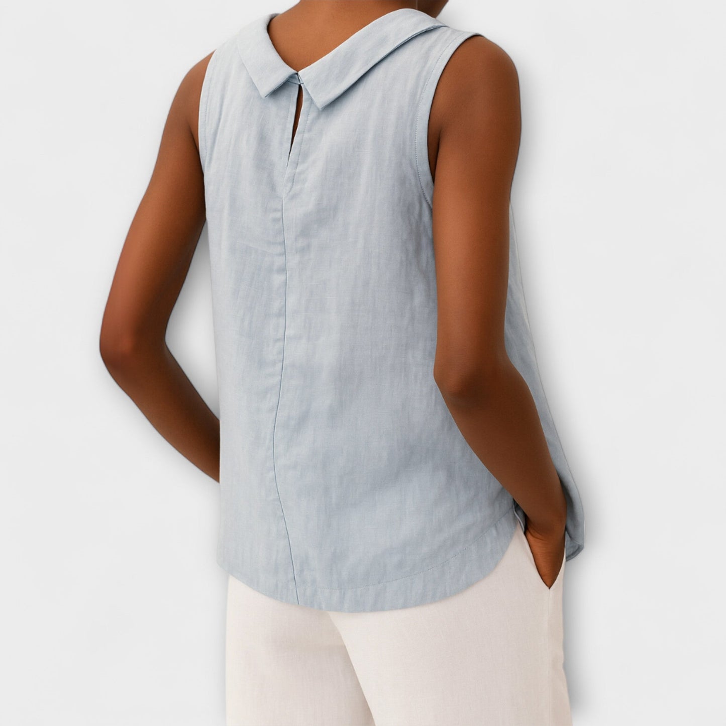 Elegant Summer Top Without Sleeves - Brianna
