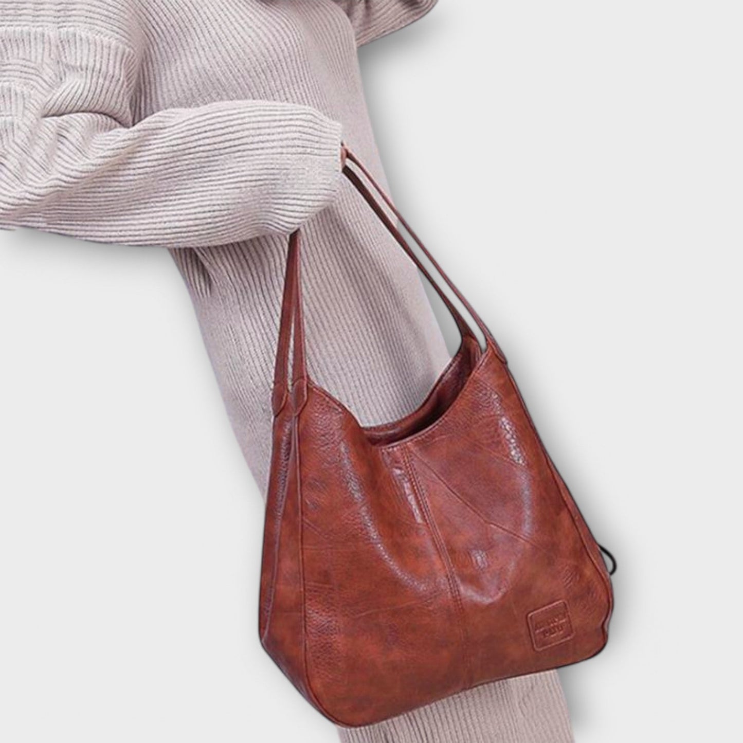 Elora Vintage Leather Bag - An Elegant and Convenient Bag for Everyday Use