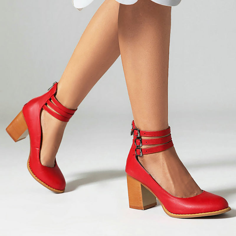 Ksilada | Plain sandals with ankle strap and thick sole