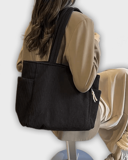 Tilda Carry Bag with Thread Details
